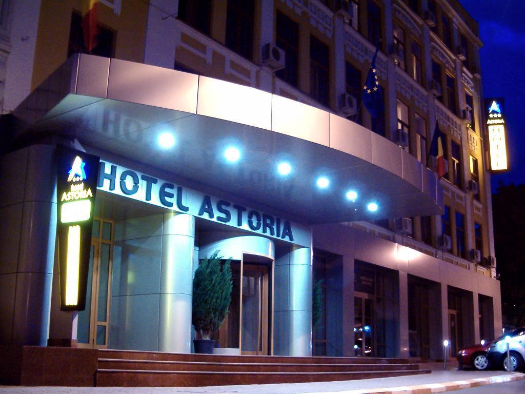 Hotel Astoria City Center Iasi Extérieur photo