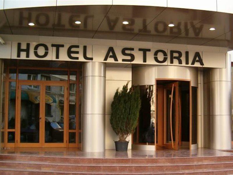 Hotel Astoria City Center Iasi Extérieur photo