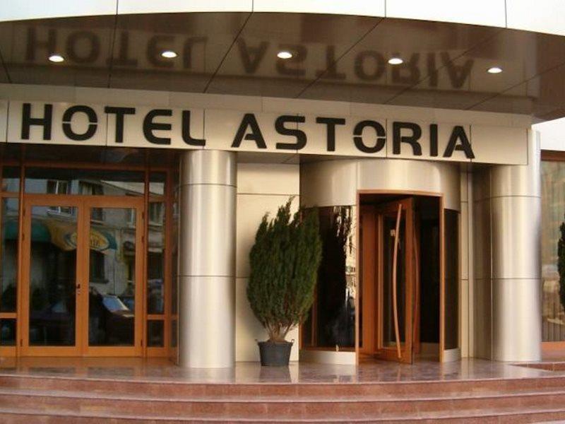 Hotel Astoria City Center Iasi Extérieur photo